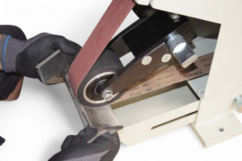 Aubes de turbine de meulage KS 363 TB 7